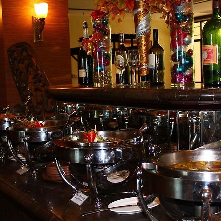 Le Grandeur Hotel Balikpapan Экстерьер фото