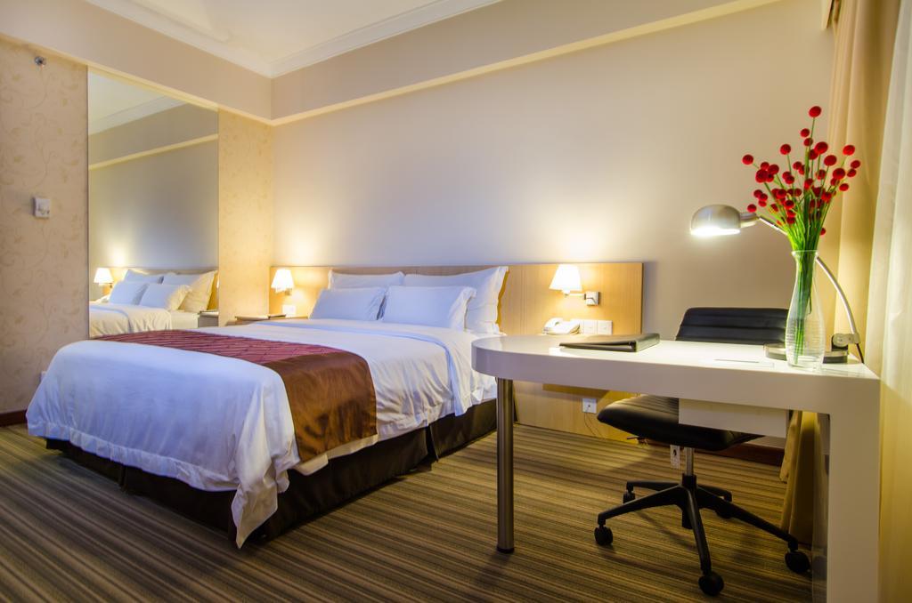 Le Grandeur Hotel Balikpapan Номер фото