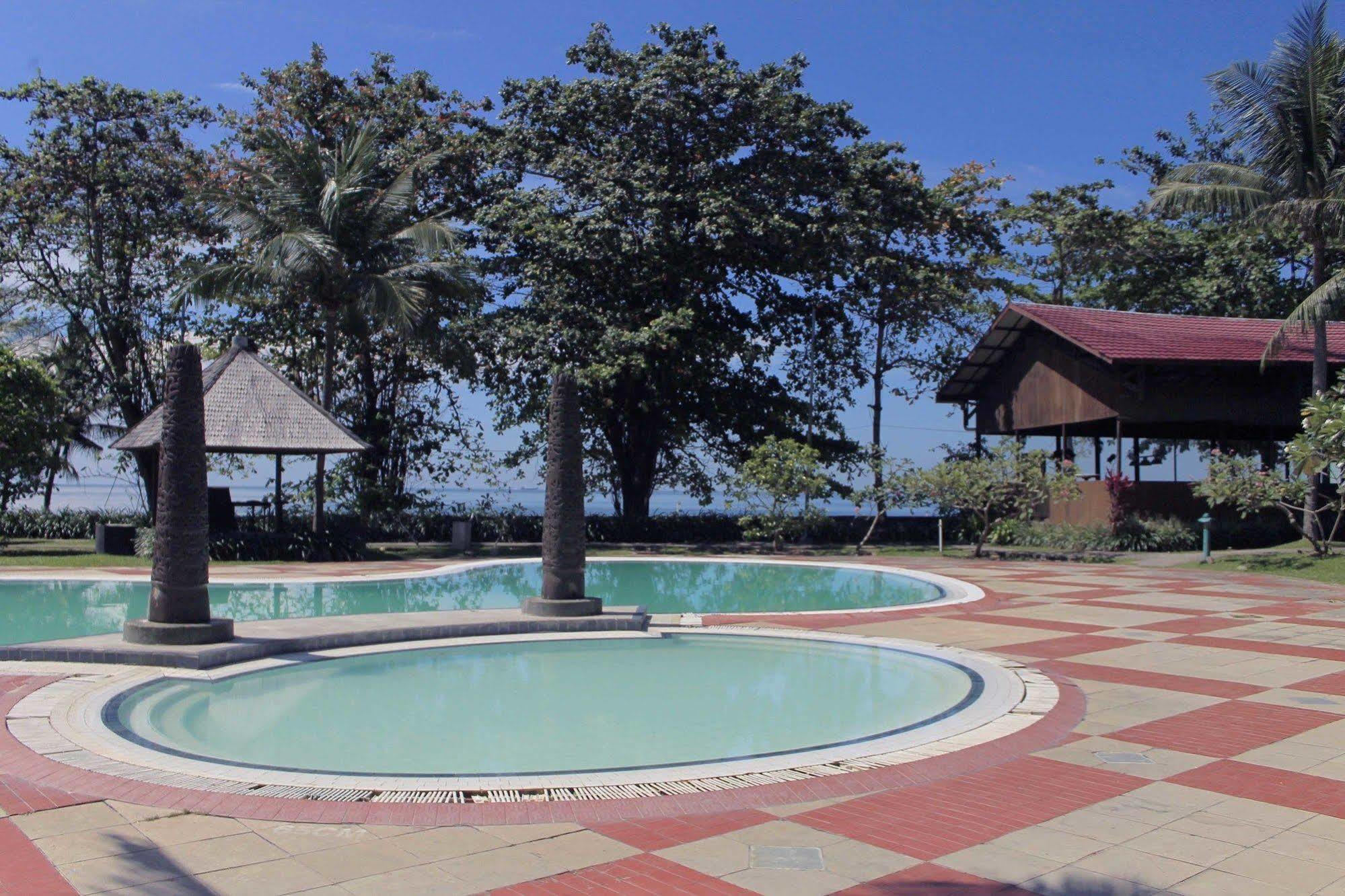 Le Grandeur Hotel Balikpapan Экстерьер фото