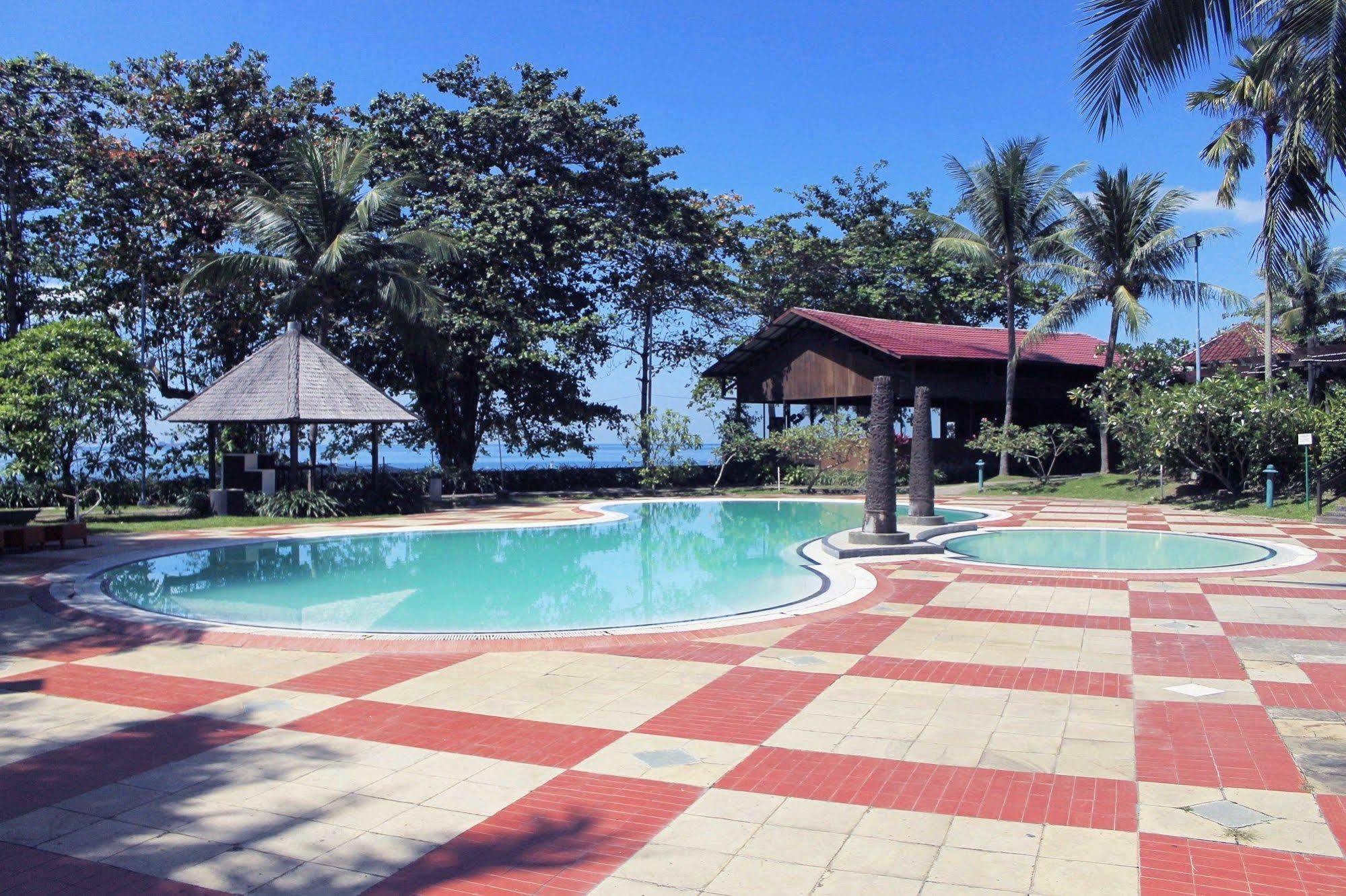 Le Grandeur Hotel Balikpapan Экстерьер фото